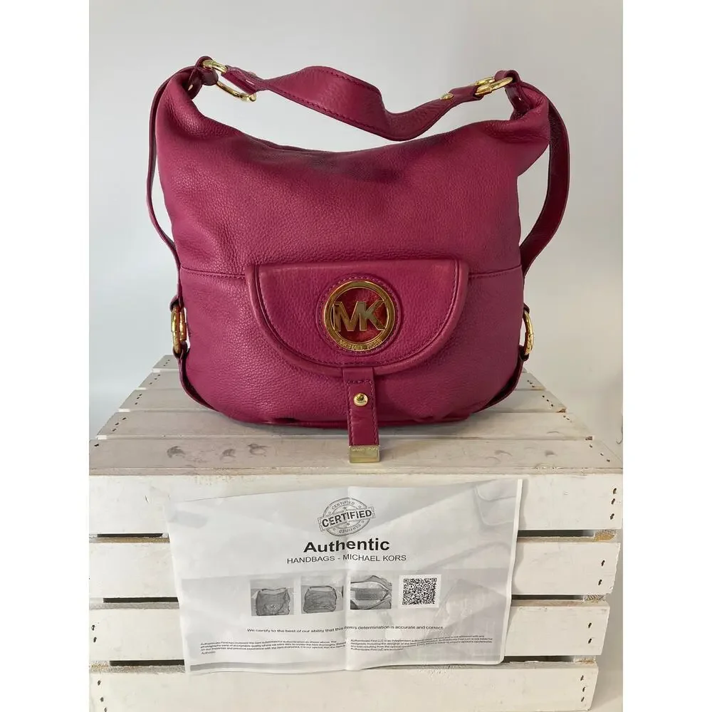 MICHAEL KORS, PINK PEBBLED LEATHER WOMENS LARGE SHOULDER BAG - Picture 2 of 16